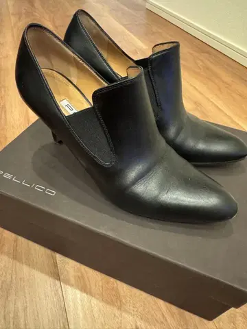 PELLICO METRO 사이드 고어 숏부츠 36.5 부티