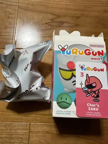 느슨한 건 샤아 자쿠 YuRuGun