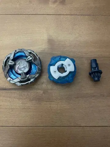 베이블레이드 x 나이트 쉴드 4-60LF 베이코드 포함