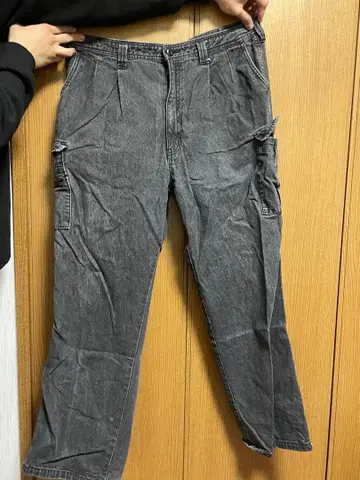 HEYBEAU 그레이 카고 팬츠