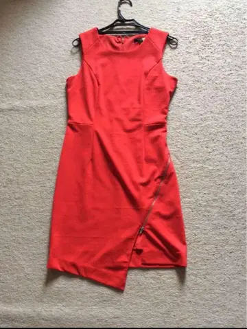 바나나리퍼블릭 빨간색 슬리브리스 원피스 안감 포함 크리스마스