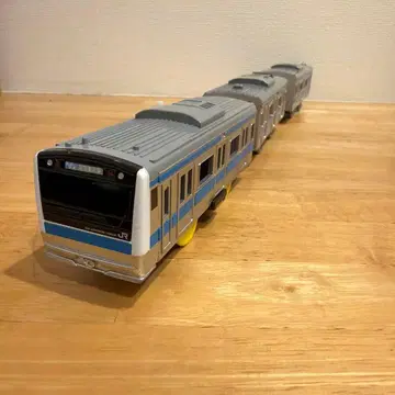 프라레일 E223계 게이힌도호쿠선