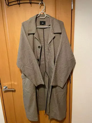 HARE 베이지 트렌치코트 S 사이즈