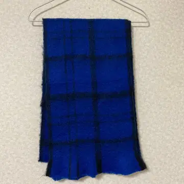 이아파피요네 파란색 체크 무늬 머플러