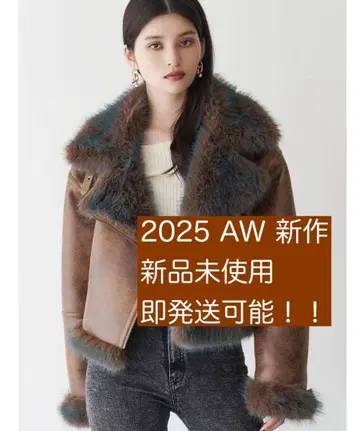 2025 MURUA 미사용 새상품 언이븐 숏 페이크 무스탕 자켓