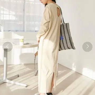 특별 가격 Discoat 새상품 백 오픈 롱 원피스