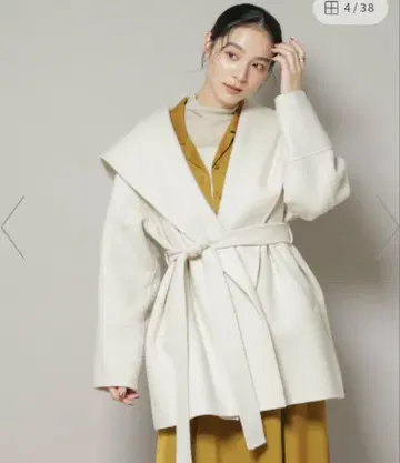 미사용 새상품 리버 숏코트