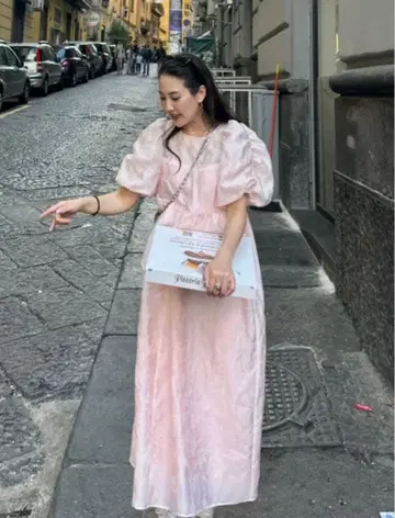 택 포함 새상품 L 사이즈 롱 기장 버블 슬리브 자카드 드레스