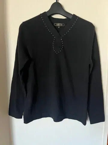 캐시미어 블랙 니트 M 사이즈