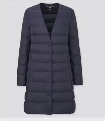 유니클로 울트라 라이트 다운 컴팩트 코트 네이비 M