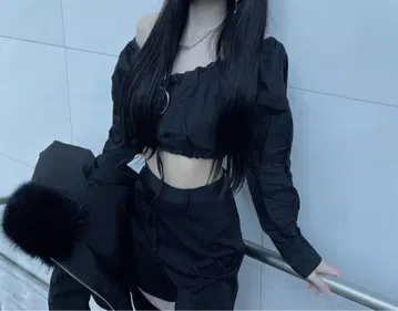 Meltthelady 블라우스 블랙