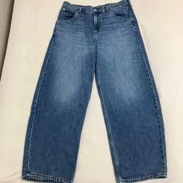 유니클로 배기 커브 진 최종 가격