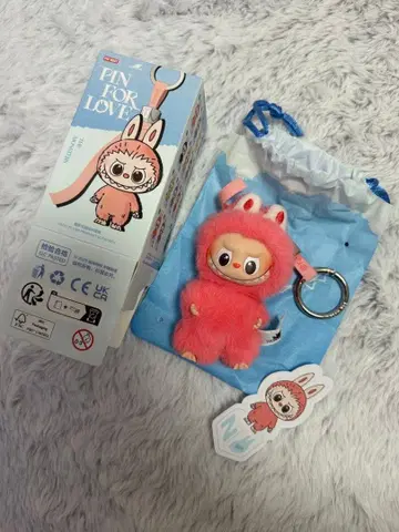[ N ] POP MART PIN FOR LOVE LABUBU