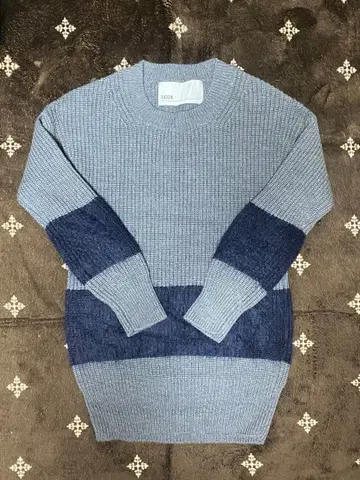 TICCA 티카 울 니트 이소재 바이컬러 모헤어 혼방