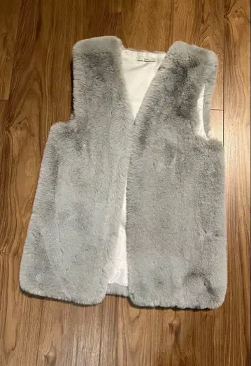 그레이 퍼 베스트 Ada.