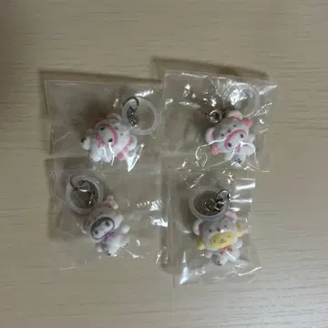 산리오 메지루시 액세서리 복슬복슬 스노우 4종 세트