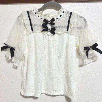 [ LIZ LISA ] 볼륨 쓰리 브레이스 상의