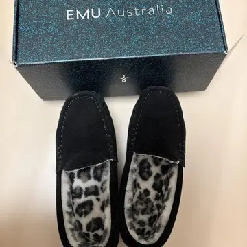 EMU Australia 블랙 슬립온