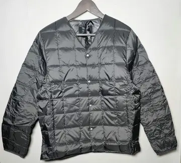 새상품 미사용 타이온 V넥 버튼 이너 다운 자켓 XL