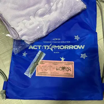 투모로우바이투게더 토트백