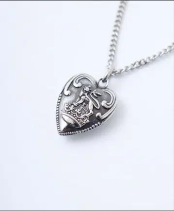 LION HEART 'LH-1' 퍼피 하트 목걸이