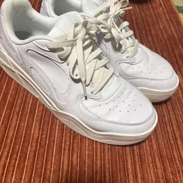 무료배송 언더아머 코트 스니커즈 스니커즈 28.5cm 한정판