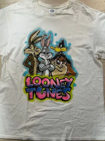LOONEY TUNES 티셔츠