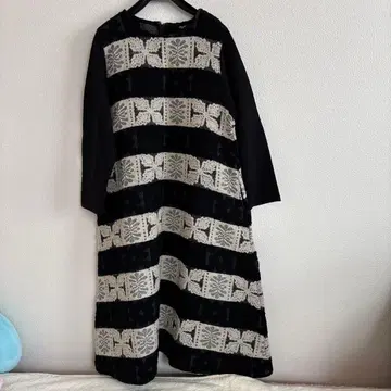 새상품 marble sud 마블슈드 블랙 화이트 자카드 긴팔 원피스