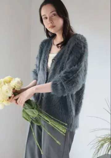 봉쥬르 사간 가디건