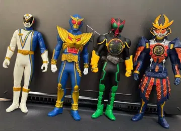 가면라이더 피규어 4체 세트