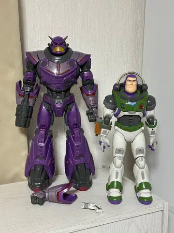 버즈 라이트이어 토킹 액션 피규어