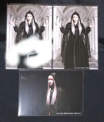 무대 와타코로 브로마이드 블랙의 안내인 사인