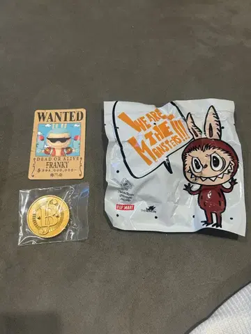 POPMART Labubu x ONE PIECE 피규어 프랭키