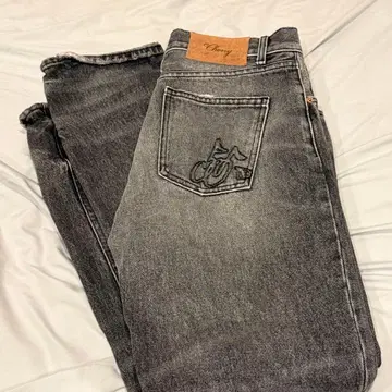 CHERRY 그레이 하이웨스트 데님