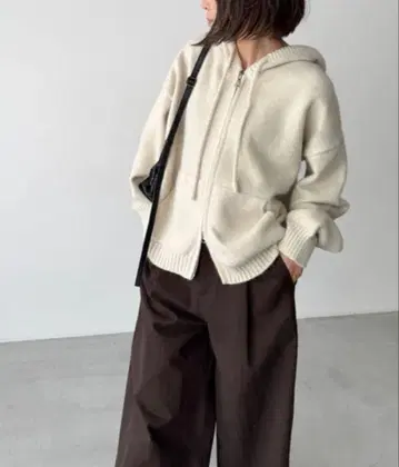 캐널진 El mar 소프트 니트 ZIP 후드티