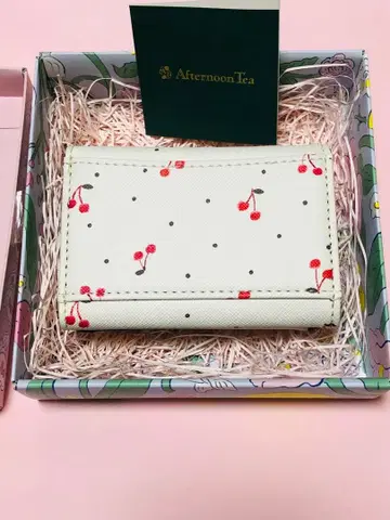 Afternoon Tea 체리 패턴 3단 폴더형 지갑