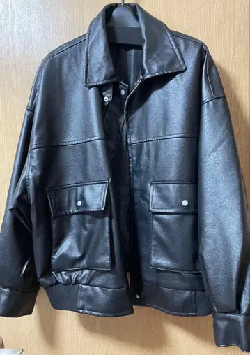 블랙 인조 가죽 자켓 M 사이즈