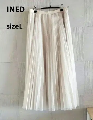 INED 튤 플리츠 스커트