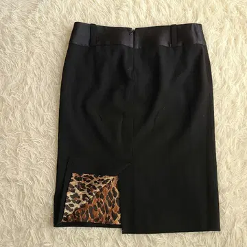 L 돌체앤가바나 레오파드 새틴 도킹 스커트