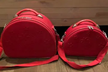 빨간색 딸기 엠보 디자인 돔형 백 2개 세트