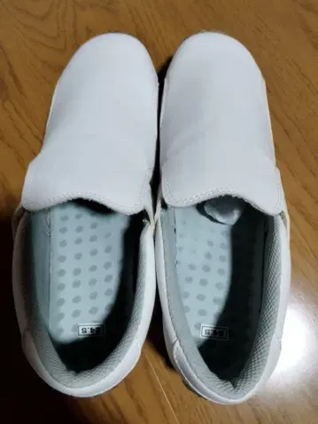 [ 나카이 레벤 간호사 신발 24.5cm ]