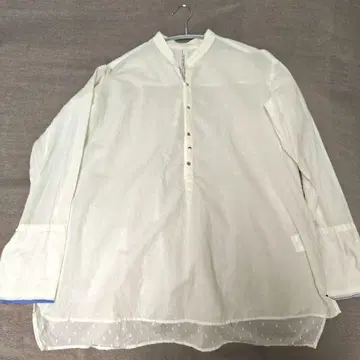 PAS DE CALAIS 화이트 긴팔 셔츠