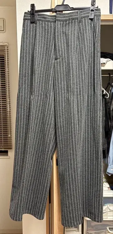 3.3 필드 트립 한국 패션 그레이 스트라이프 슬랙스