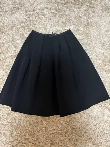 FOXEY 블랙 플레어 스커트