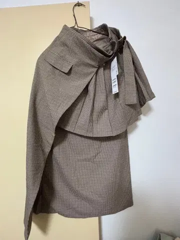 ROYAL PARTY 스커트 택 포함