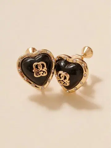 스나이델 플럼프 하트 귀찌