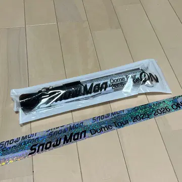 Snow Man Dome Tour 2025-2026 응원봉