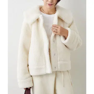 갈랴르다갈랴네 보아 자켓