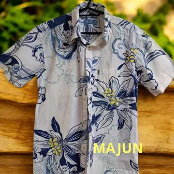 카리유시 의류 MAJUN