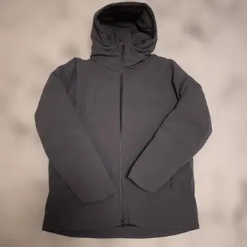 새상품급 데상트 올테라인 미즈사와 다운 인비저블 L 사이즈 샘플